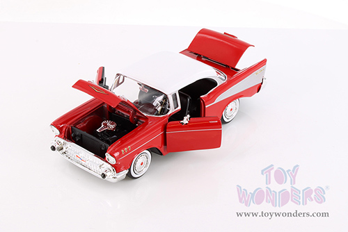 Showcasts® Collectibles - Chevy® Bel Air® Hard Top (1957, 1/24 scale diecast model car, Red) 77228R MAP: $22.99