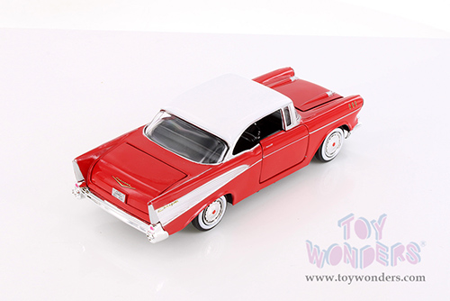 Showcasts® Collectibles - Chevy® Bel Air® Hard Top (1957, 1/24 scale diecast model car, Red) 77228R MAP: $22.99