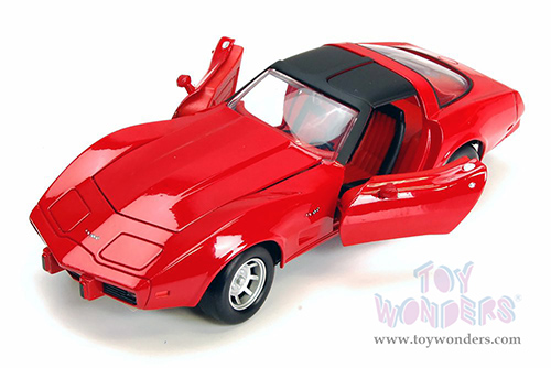 Showcasts® Collectibles - Chevrolet® Corvette® Hardtop (1967, 1/24 scale diecast model car, Red) 77244R MAP: $22.99