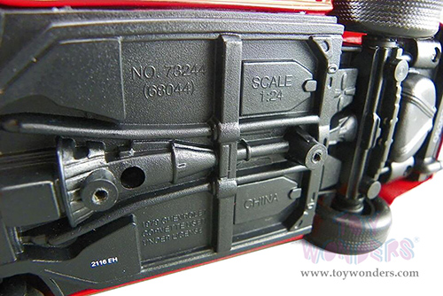 Showcasts® Collectibles - Chevrolet® Corvette® Hardtop (1967, 1/24 scale diecast model car, Red) 77244R MAP: $22.99