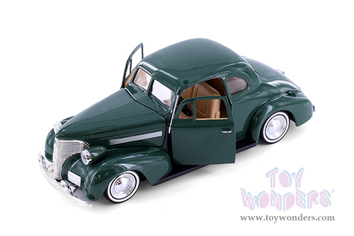 Showcasts® Collectibles - Chevrolet® Coupe (1939, 1/24 scale diecast model car, Green) 77247GN MAP: $22.99