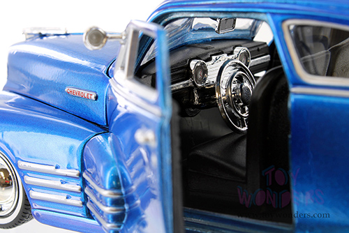 Showcasts® Collectibles - Chevy® Aerosedan Fleetline Hardtop  (1948, 1/24 scale diecast model car, Blue) 77266BU MAP: $22.99