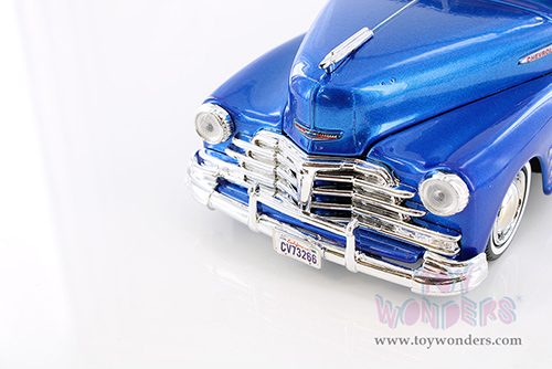 Showcasts® Collectibles - Chevy® Aerosedan Fleetline Hard Top (1948, 1/24 scale diecast model car, Blue) 77266BUD MAP: $19.99