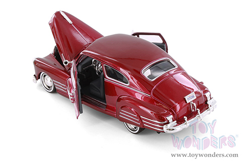 Showcasts® Collectibles - Chevy® Aerosedan Fleetline Hard Top (1948, 1/24 scale diecast model car, Asstd.) 77266D MAP: $19.99