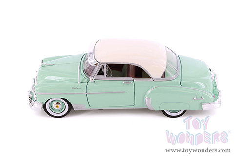 Showcasts®  Collectibles - Chevy® Bel Air® Hardtop (1950, 1/24 scale diecast model car, Asstd.) 77268D MAP: $19.99