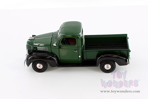 Showcasts® Collectibles - Plymouth Pickup Truck (1941, 1/24 scale diecast model car, Asstd.) 77278D MAP: $19.99