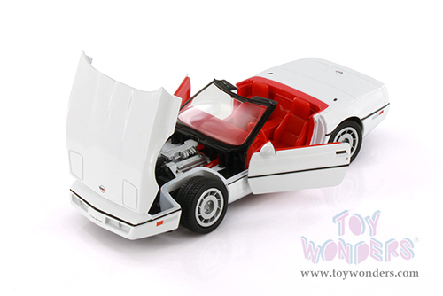 Showcasts® Collectibles - Chevrolet® Corvette® Convertible (1986, 1/24 scale diecast model car, White) 77298D MAP: $19.99