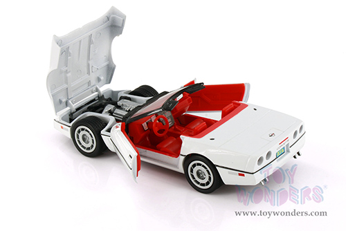 Showcasts® Collectibles - Chevrolet® Corvette® Convertible (1986, 1/24 scale diecast model car, White) 77298D MAP: $19.99