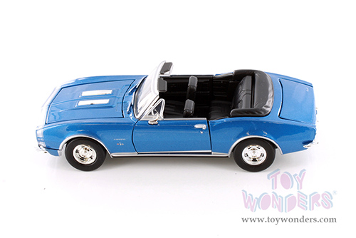 Showcasts® Collectibles - Chevrolet® Camaro® SS Convertible (1967, 1/24 scale diecast model car, Asstd.) 77301D MAP: $19.99