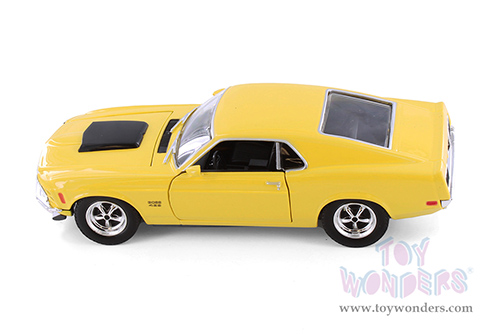 Showcasts® Collectibles - Ford Mustang Boss 429 Hardtop (1970, 1/24 scale diecast model car, Yellow) 77303YL MAP: $22.99