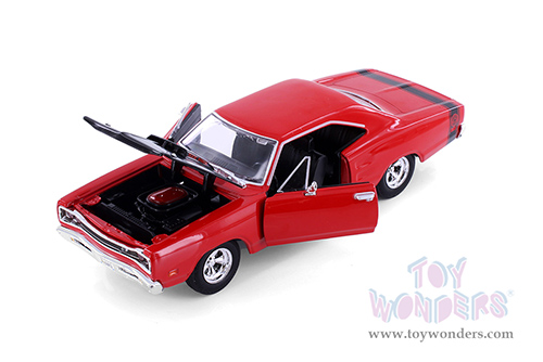 Showcasts® Collectibles - Dodge Coronet Super Bee Hardtop (1969, 1/24 scale diecast model car, Red) 77315R MAP: $22.99