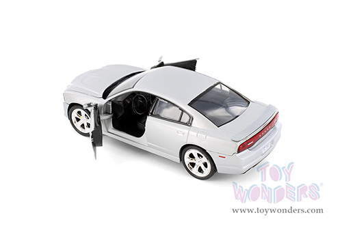 Showcasts® Collectibles - Dodge Charger R/T Hardtop (2011, 1/24 scale diecast model car, Asstd.) 77354D MAP: $19.99