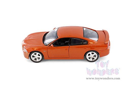 Showcasts® Collectibles - Dodge Charger R/T Hardtop (2011, 1/24 scale diecast model car, Asstd.) 77354D MAP: $19.99