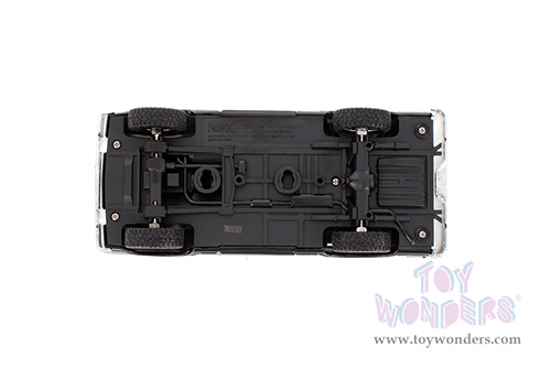 Showcasts® Collectibles - Ford Bronco (1978, 1/24 scale diecast model car, Asstd.) 77373D MAP: $19.99