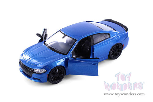Showcasts® Collectibles - Dodge Charger SXT Hardtop (2023, 1/24 scale diecast model car, Asstd.) 77387DB MAP: $19.99