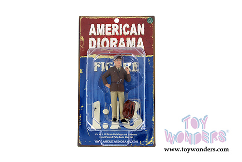 American Diorama Figurine - Remembering Pearl Harbor - III (1/18 scale, brown and khaki) 77424
