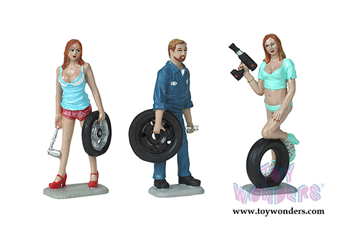 Motorhead Miniatures - Tire Brigade Meg, Gary, and Michele 3-piece Figurine Set (1/24 scale) 775