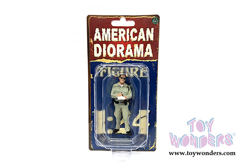 American Diorama Figurine - Highway Patrol | Writing Ticket (1/24 scale, Beige) 77513