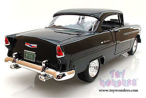 Motormax Timeless Classics - Chevy Bel with Hood Scoop Hard Top (1955, 1/18 scale diecast model car, Black) 79001TC/BK