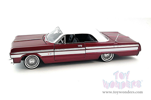 Motormax Get Low - Chevrolet&reg; Impala (1964, 1/24 scale diecast model car, Burgundy/White) 79021WLBG