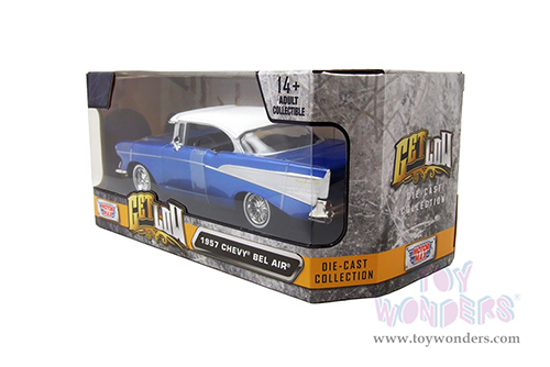 Motormax Get Low - Chevrolet® Bel Air® Lowrider (1957, 1/24 scale diecast model car, Blue/White) 79030