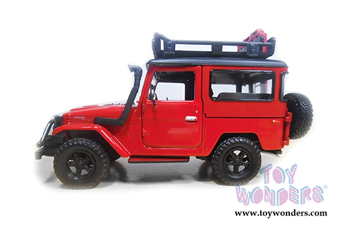 Motormax Off Road - Toyota FJ40 Land Cruiser (1/24 scale diecast model car, Red) 79137R