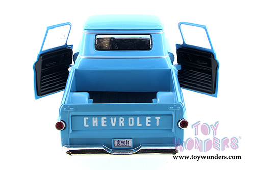 Showcasts Collectibles - Chevy Apache Fleetside Pickup Truck (1958, 1/24 scale diecast model car, Asstd.) 79311/16D