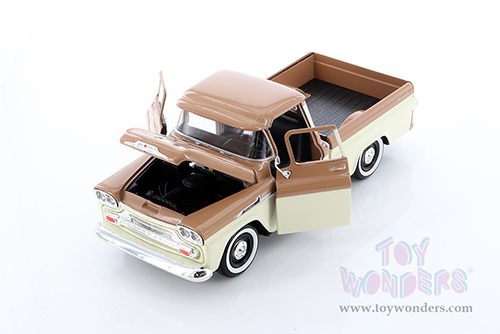Showcasts Collectibles - Chevy&reg; Apache Fleetside Pickup Truck (1958, 1/24 scale diecast model car, Brown/Beige) 79311AC/BB