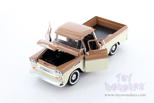 Showcasts Collectibles - Chevy&reg; Apache Fleetside Pickup Truck (1958, 1/24 scale diecast model car, Brown/Beige) 79311M/16D