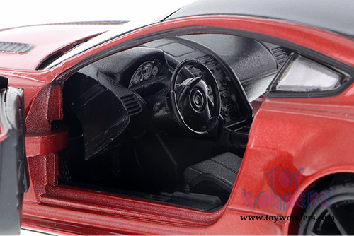 Showcasts Collectibles - Aston Martin V12 Vantage S Coupe Hardtop (1/24 scale diecast model car, Red) 79322R/6