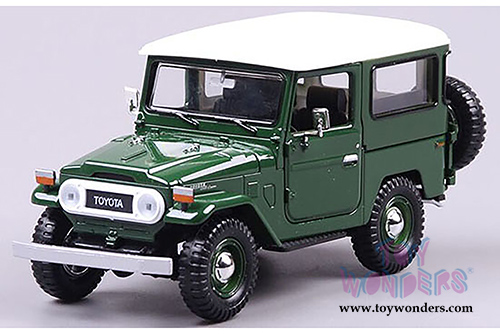 Motormax Platinum Collection - Toyota FJ40 (1/24 scale diecast model car, Blue) 79323PTM