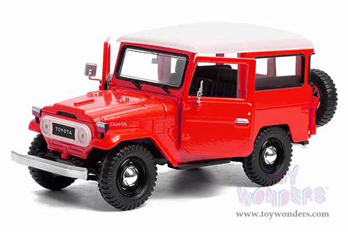 Motormax Platinum Collection - Toyota FJ40 (1/24 scale diecast model car, Red) 79323PTMR