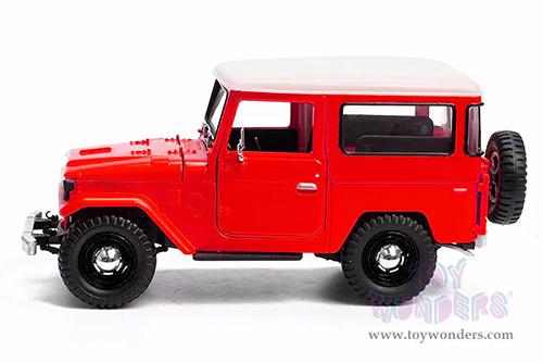 Motormax Platinum Collection - Toyota FJ40 (1/24 scale diecast model car, Red) 79323PTMR