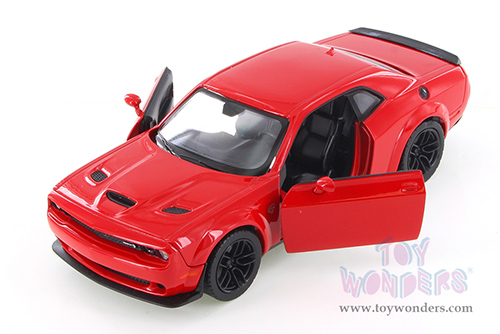Showcasts® Collectibles - Dodge Challenger SRT Hellcat Widebody Hard Top (2018, 1/24 scale diecast model car, Tor Red) 71350TR MAP: $22.99