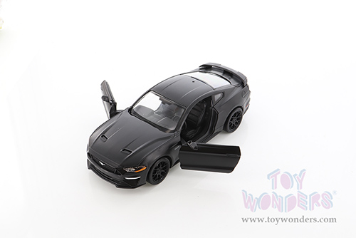 Showcasts Collectibles - Ford Mustang GT Hardtop (2018, 1/24 scale diecast model car, Asstd.) 79352M/16D