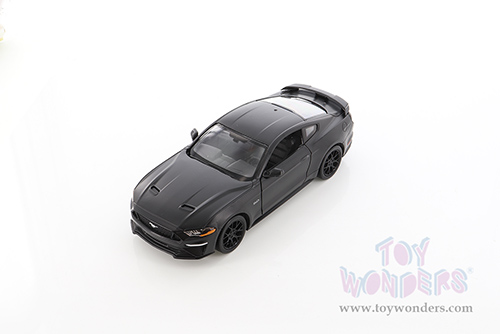 Showcasts Collectibles - Ford Mustang GT Hardtop (2018, 1/24 scale diecast model car, Asstd.) 79352M/16D