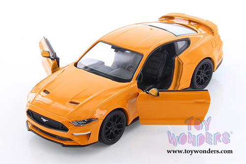 Showcasts Collectibles - Ford Mustang GT Hardtop (2018, 1/24 scale diecast model car, Orange) 79352OR