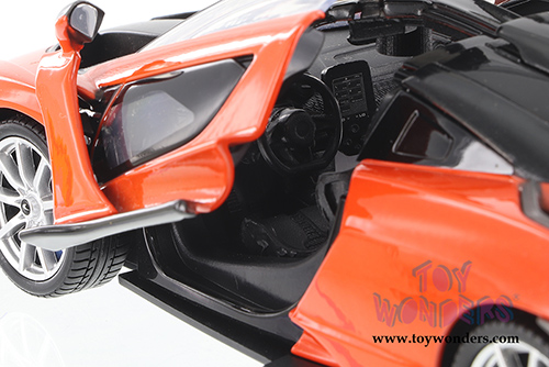Showcasts Collectibles - McLaren Senna Hardtop (1/24 scale diecast model car, Asstd.) 79355/16D