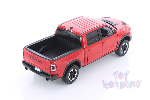 Showcasts Collectibles - Dodge Ram 1500 Crew Cab Rebel Pickup Truck (2019, 1/24 scale diecast model car, Red) 79358R/16D