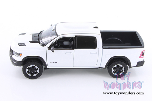 Showcasts Collectibles - Dodge Ram 1500 Crew Cab Rebel Pickup Truck (2019, 1/24 scale diecast model car, White) 79358W
