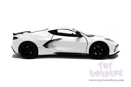Showcasts  Collectibles - Chevrolet&reg; Corvette&reg; C8 Stingray Hardtop (2020, 1/24 scale diecast model car, White) 79360WHK