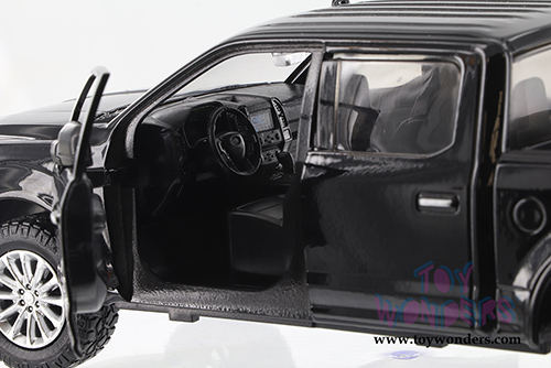 Showcasts Collectibles - Ford F-150 Limited Crew Cab Pickup Truck (2019, 1/27 scale diecast model car, Black) 79364BK