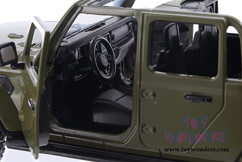 Showcasts® Collectibles - Jeep® Gladiator Overland (Open Top) Pickup Truck (2021, 1/27 scale diecast model car, Green) 79367GN MAP: $22.99