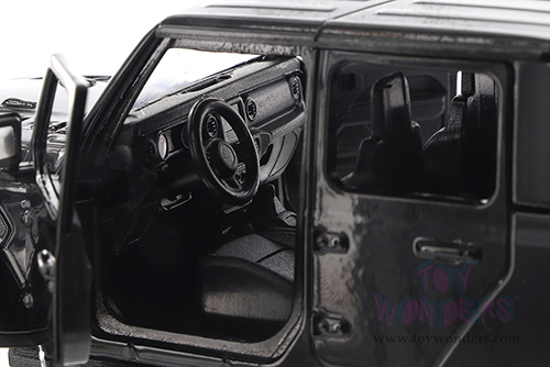 Showcasts® Collectibles - Jeep® Gladiator Rubicon Pickup Truck (2021, 1/27 scale diecast model car, Asstd.) 71368D MAP: $19.99