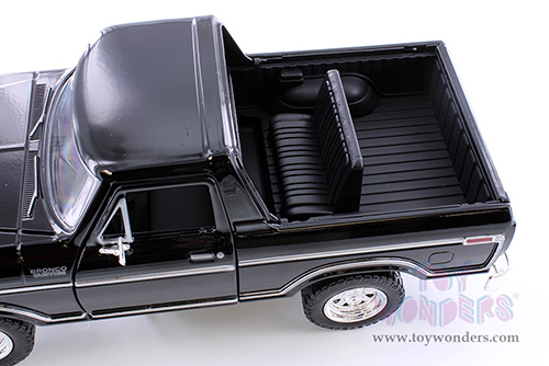 Showcasts Collectibles - Ford Bronco Convertible (1978, 1/24 scale diecast model car, Asstd.) 79374/16D