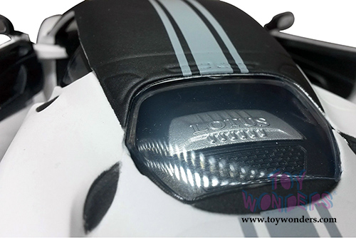 Showcasts Collectibles - Lotus Evora S Hardtop (1/24 scale diecast model car, Matte White) 79505