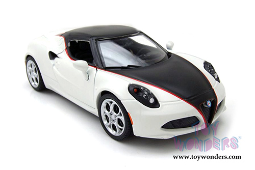 Showcasts Collectibles - Alfa Romeo 4C Hardtop (1/24 scale diecast model car, White/Black) 79513