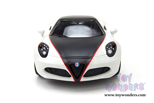 Showcasts Collectibles - Alfa Romeo 4C Hardtop (1/24 scale diecast model car, White/Black) 79513