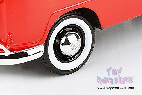 Motormax - Volkswagen Type 2 (T1) Delivery Van with Roof Rack (1/24 scale diecast model car, Red/Black) 79552RDBK