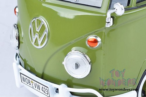 Motormax - Volkswagen Type 2 (T1) Delivery Van with Roof Rack and Tarpaulin Cover (1/24 scale diecast model car, Green) 79554GRN
